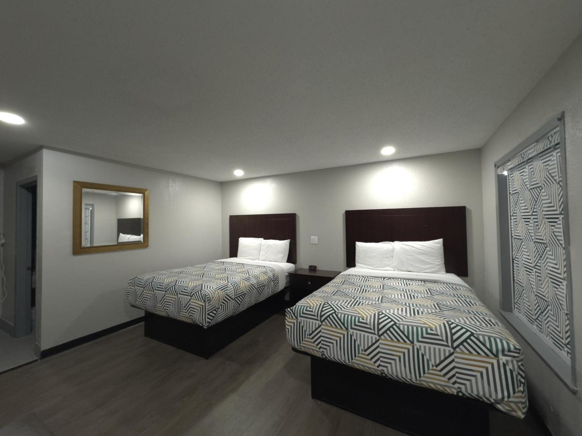 Relax Inn Mcgehee Exterior photo